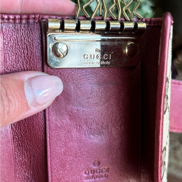 Authentic GUCCI Monogram leather signature canvas snap flap ❤️ card/keys wallet - Picture 3 of 13